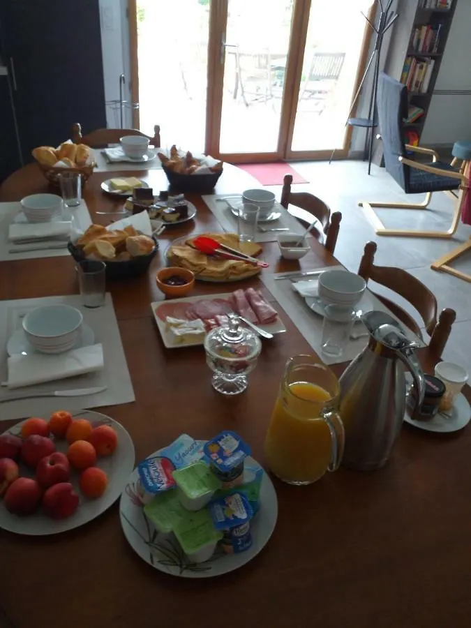 Chez Michel Et Michele Hotel Calan France